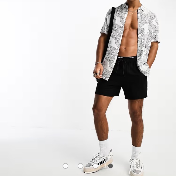 ❤️ASOS Design Shirt in Leaf Scribble Print Short Sleeve Shirt Black and White M - Picture 4 of 10